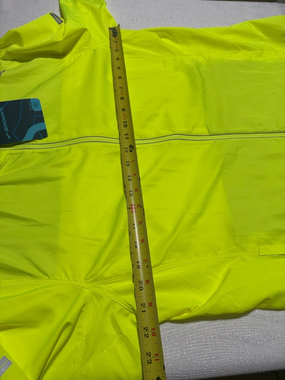 Brooks Neon Yellow Reflective Running Jacket - Picture 5 of 15